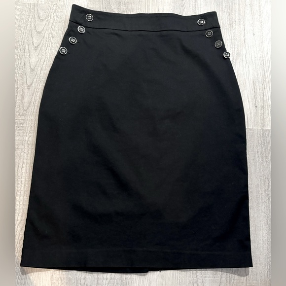 New York & Co. 7th Ave Design Button Detail Back Split Pencil Skirt. Size 10P. - Picture 1 of 5